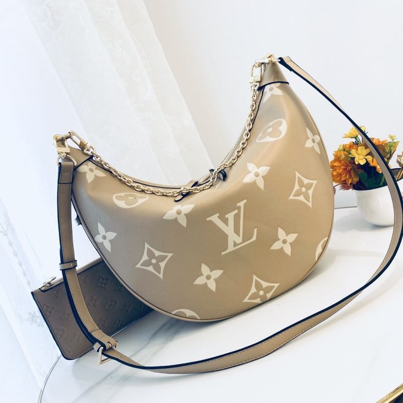 Louis Vuitton Hobo Bags